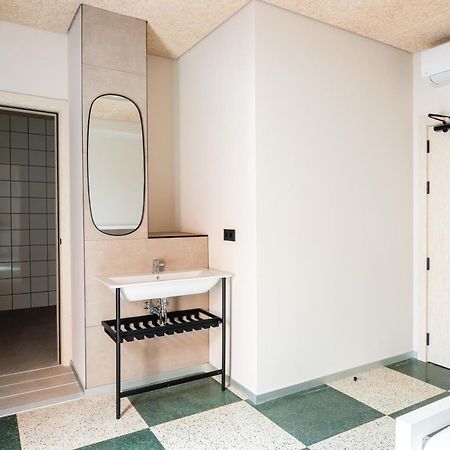 Lamia Bbk Women Hostel-Solo Mujeres Бильбао Экстерьер фото