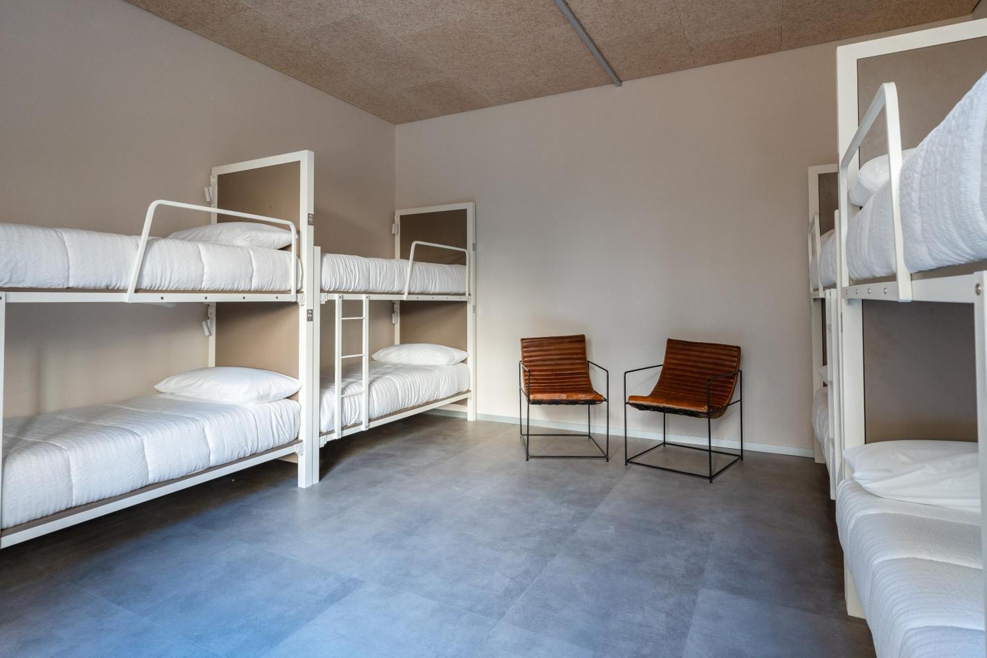 Lamia Bbk Women Hostel-Solo Mujeres Бильбао Экстерьер фото