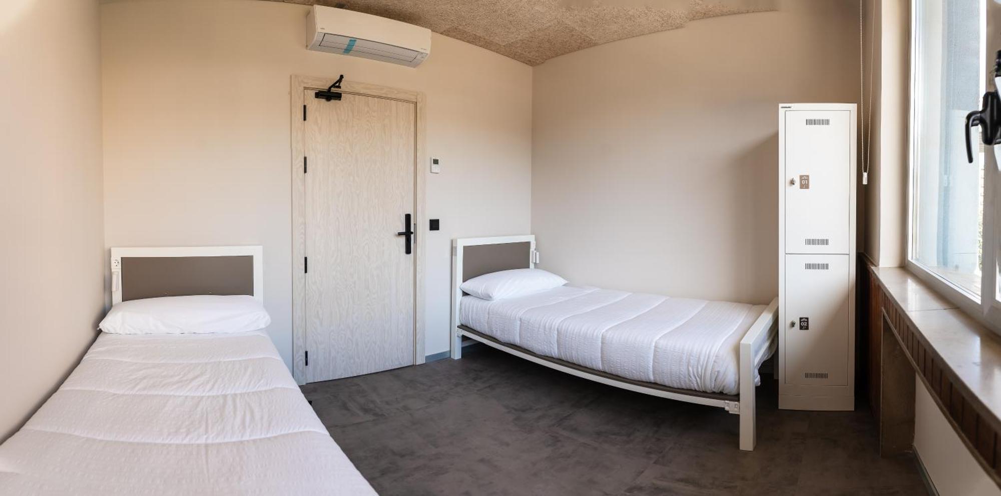 Lamia Bbk Women Hostel-Solo Mujeres Бильбао Экстерьер фото